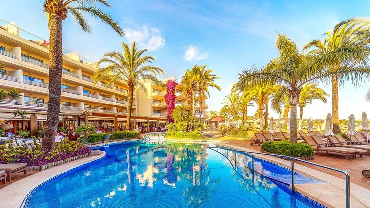 VIVA Golf Adults Only