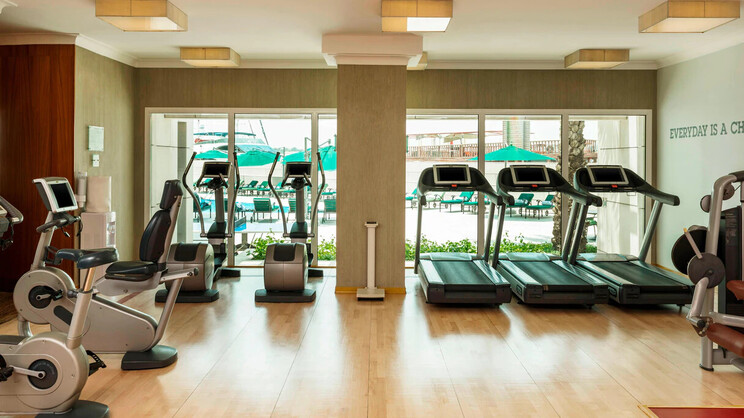 Sheraton Dubai Creek Hotel & Towers