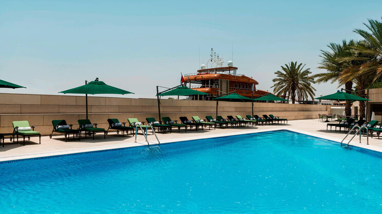 Sheraton Dubai Creek Hotel & Towers