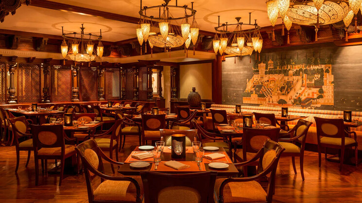 Sheraton Dubai Creek Hotel & Towers