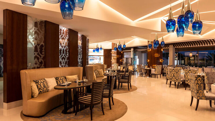 Sheraton Dubai Creek Hotel & Towers