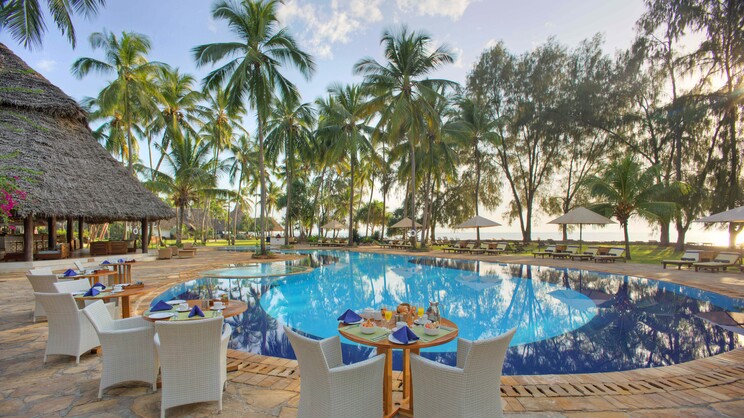 Bluebay Beach Resort & Spa