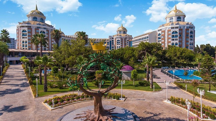 Delphin BE GRAND Resort