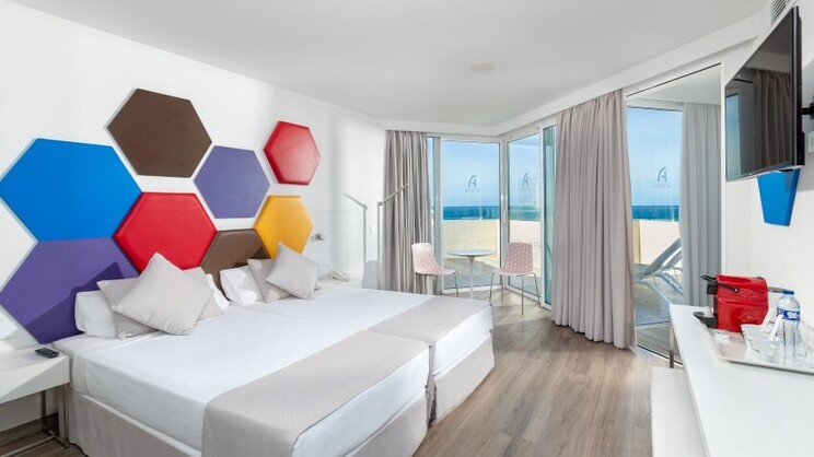 Alexandre Hotel Troya