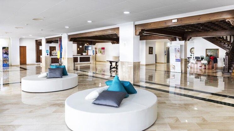 BLUESEA Puerto Resort