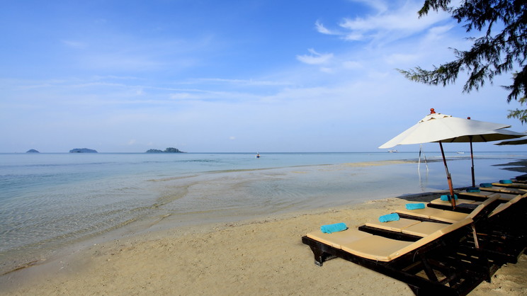 Centara Koh Chang Tropicana Resort