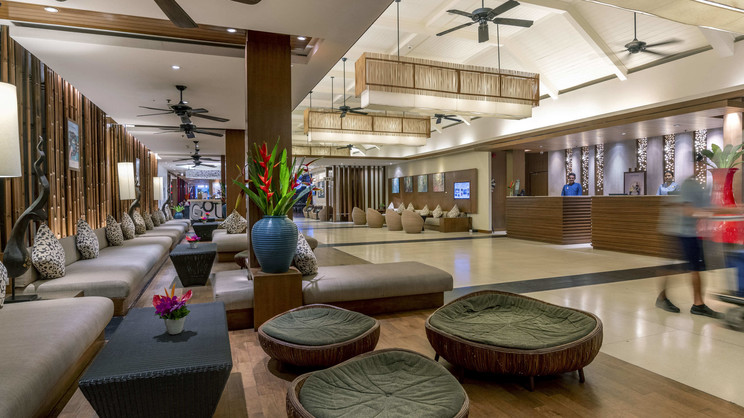 Novotel Phuket Surin Beach Resort Hotel