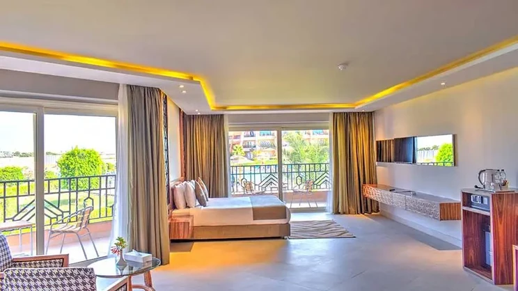 Jasmine Palace Resort & Spa