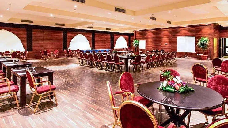 Jasmine Palace Resort & Spa