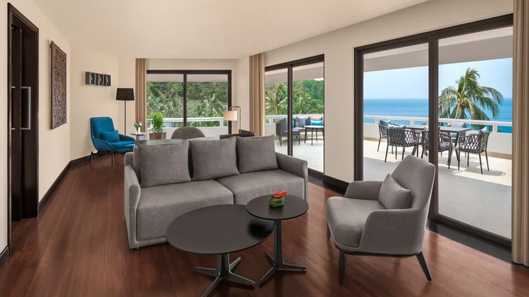 Le Meridien Phuket Beach Resort