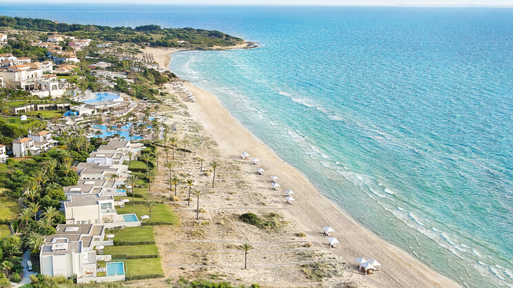 Mandola Rosa at Riviera Olympia