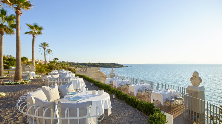 Mandola Rosa at Riviera Olympia