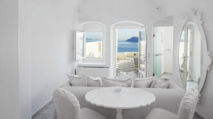 Honeymoon Suite with Plunge Pool