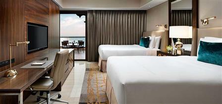 Signature Terrace Room