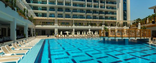 Castival Hotel Side
