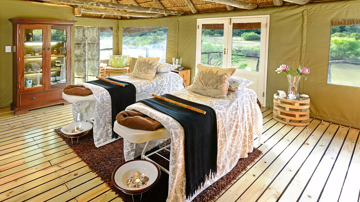 Shamwari Game Reserve Riverdene Family Lodge