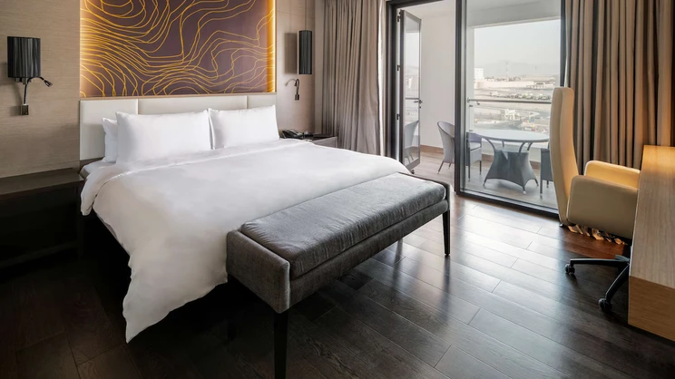 Junior Suite With Lounge Access 