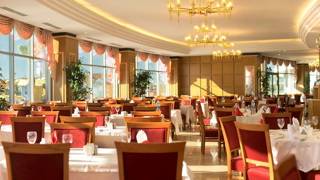 Aquasis De Luxe Resort & Spa