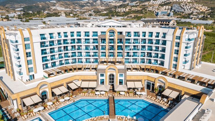 The Lumos Deluxe Resort Hotel & Spa