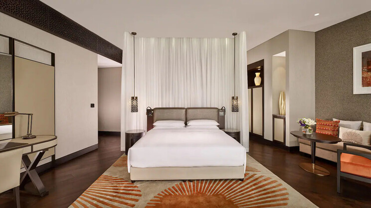 Grand Hyatt Abu Dhabi Hotel & Residences Emirates Pearl