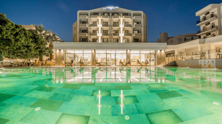 Premier Nergis Beach