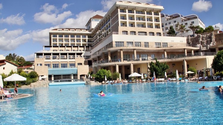 Horus Paradise Luxury Resort