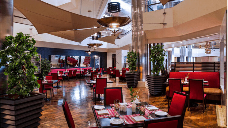 Crowne Plaza Dubai Deira