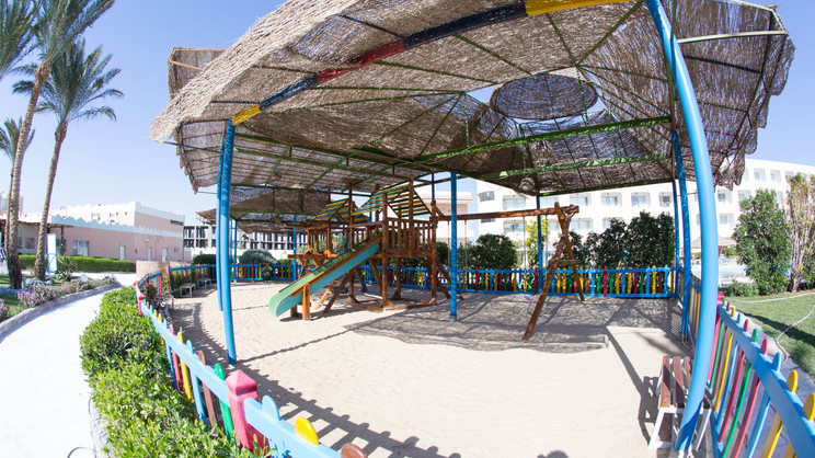 Titanic Resort & Aqua Park