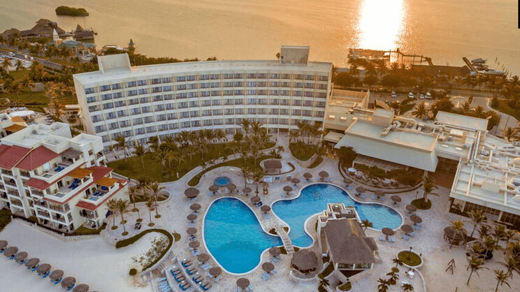 Grand Park Royal Cancun