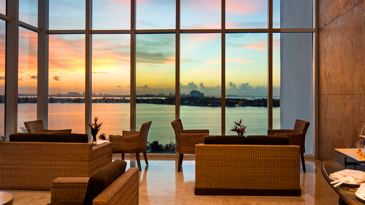 Sunset Royal Beach Resort