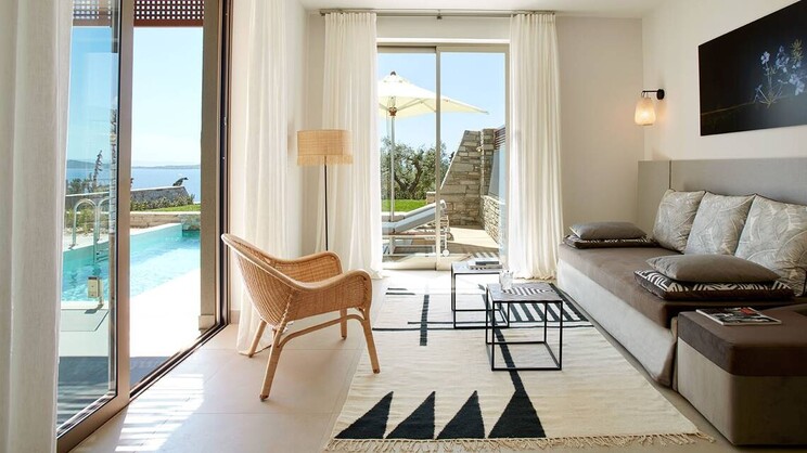 Ocean One Bedroom Pool Villa with Private Garden 