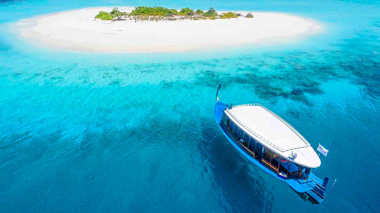 Mercure Maldives Kooddoo Resort