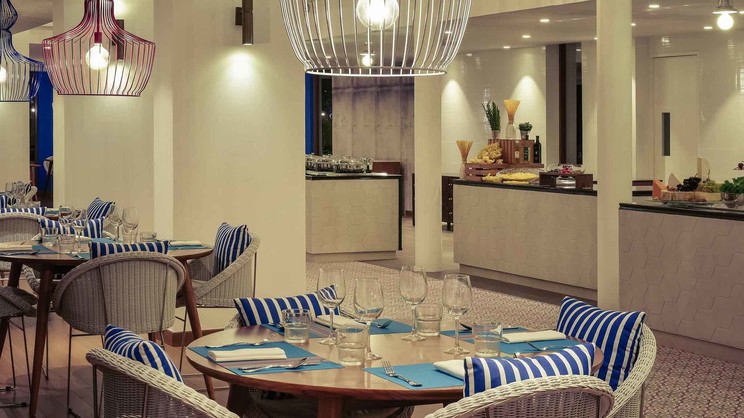 Mercure Maldives Kooddoo Resort