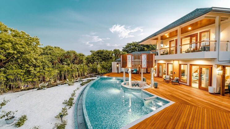 Hideaway Beach Resort & Spa