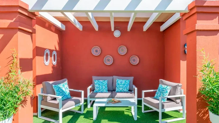 Holiday World Riwo Hotel