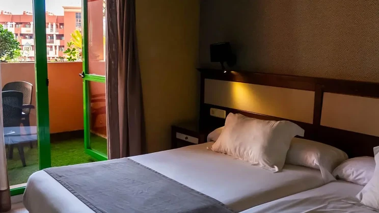 Holiday World Riwo Hotel