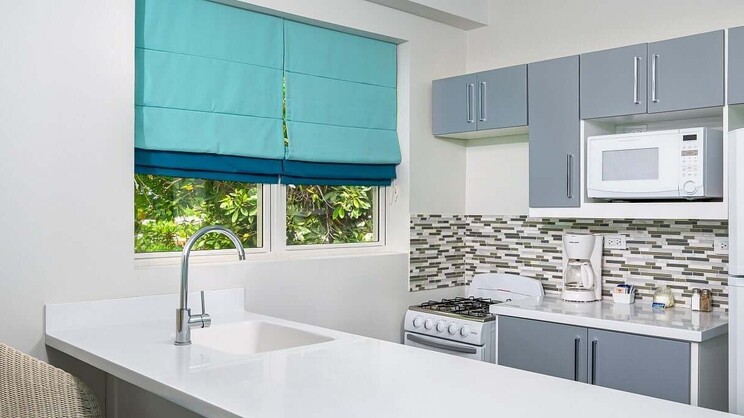 One Bedroom Suite with Ocean View 