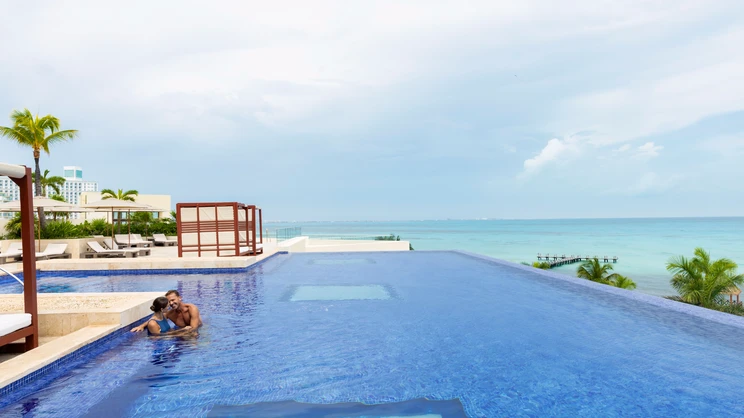 Turquoize Tower at Hyatt Ziva Cancun – Adults Only