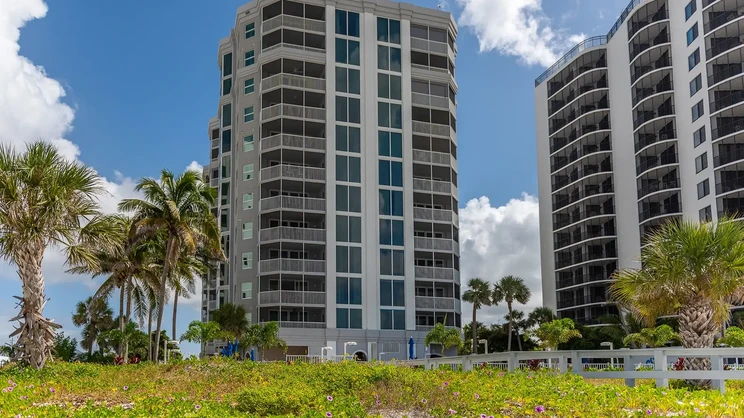 Gullwing Beach Resort