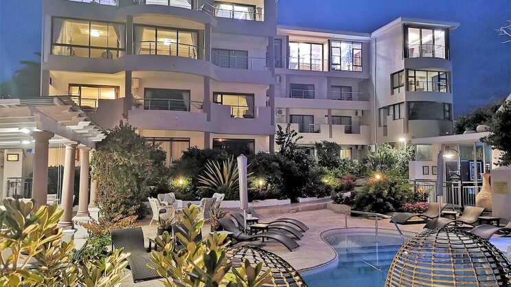 Misty Waves Boutique Hotel