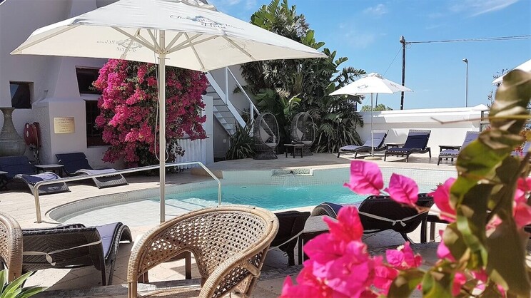 Misty Waves Boutique Hotel