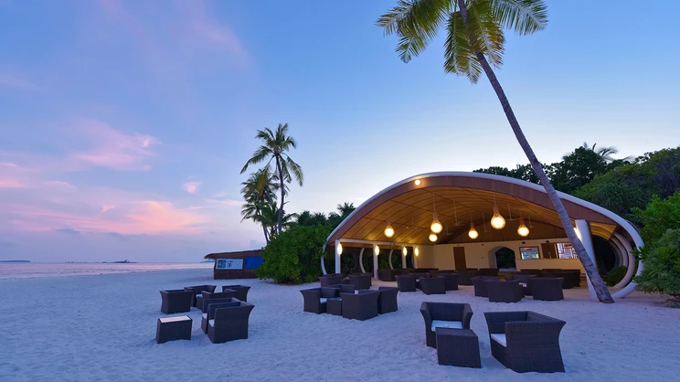 Dreamland The Unique Sea & Lake Resort / Spa