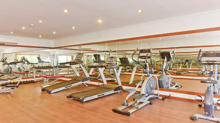 Dreamland The Unique Sea & Lake Resort / Spa