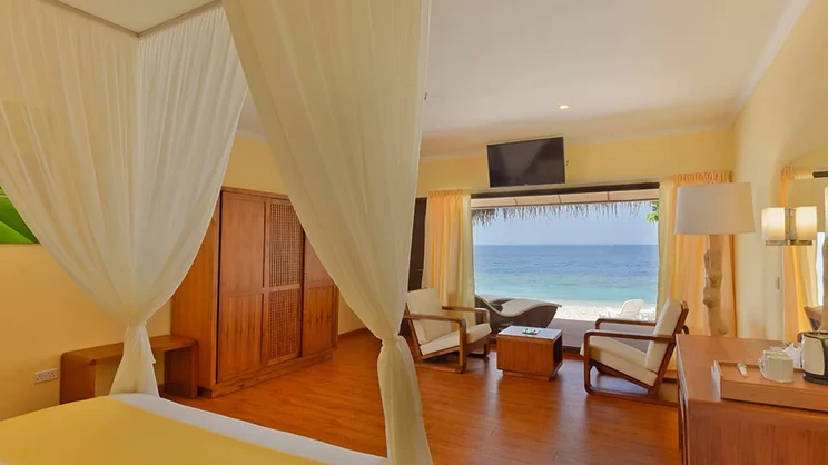 Dreamland The Unique Sea & Lake Resort / Spa