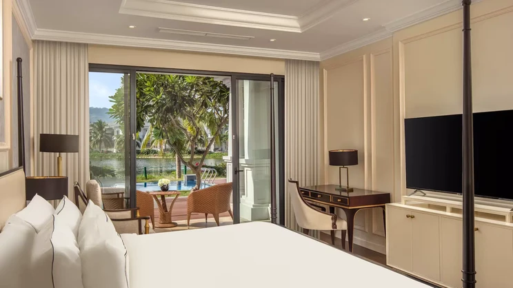 Meliá Vinpearl Cam Ranh Beach Resort