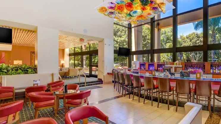 DoubleTree by Hilton Hotel Anaheim - Orange County