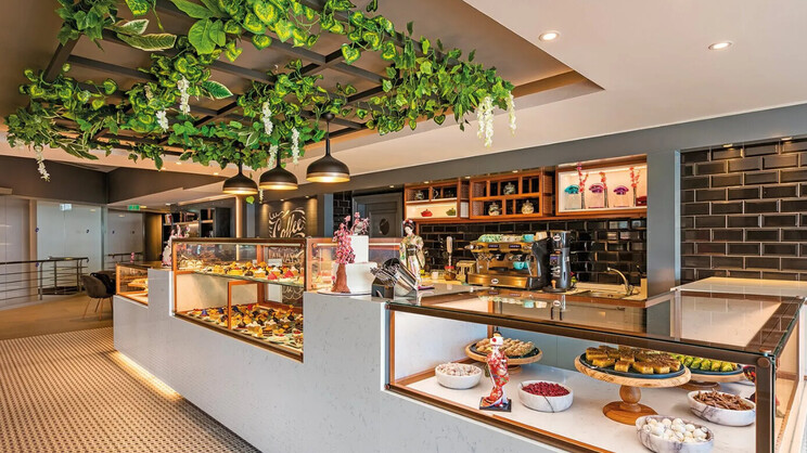 Limak Lara Deluxe Hotel Resort