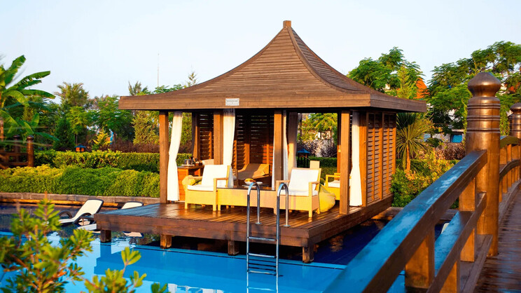 Limak Lara Deluxe Hotel Resort