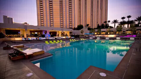 The Signature at MGM Grand