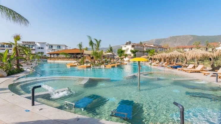 Letsos Hotel